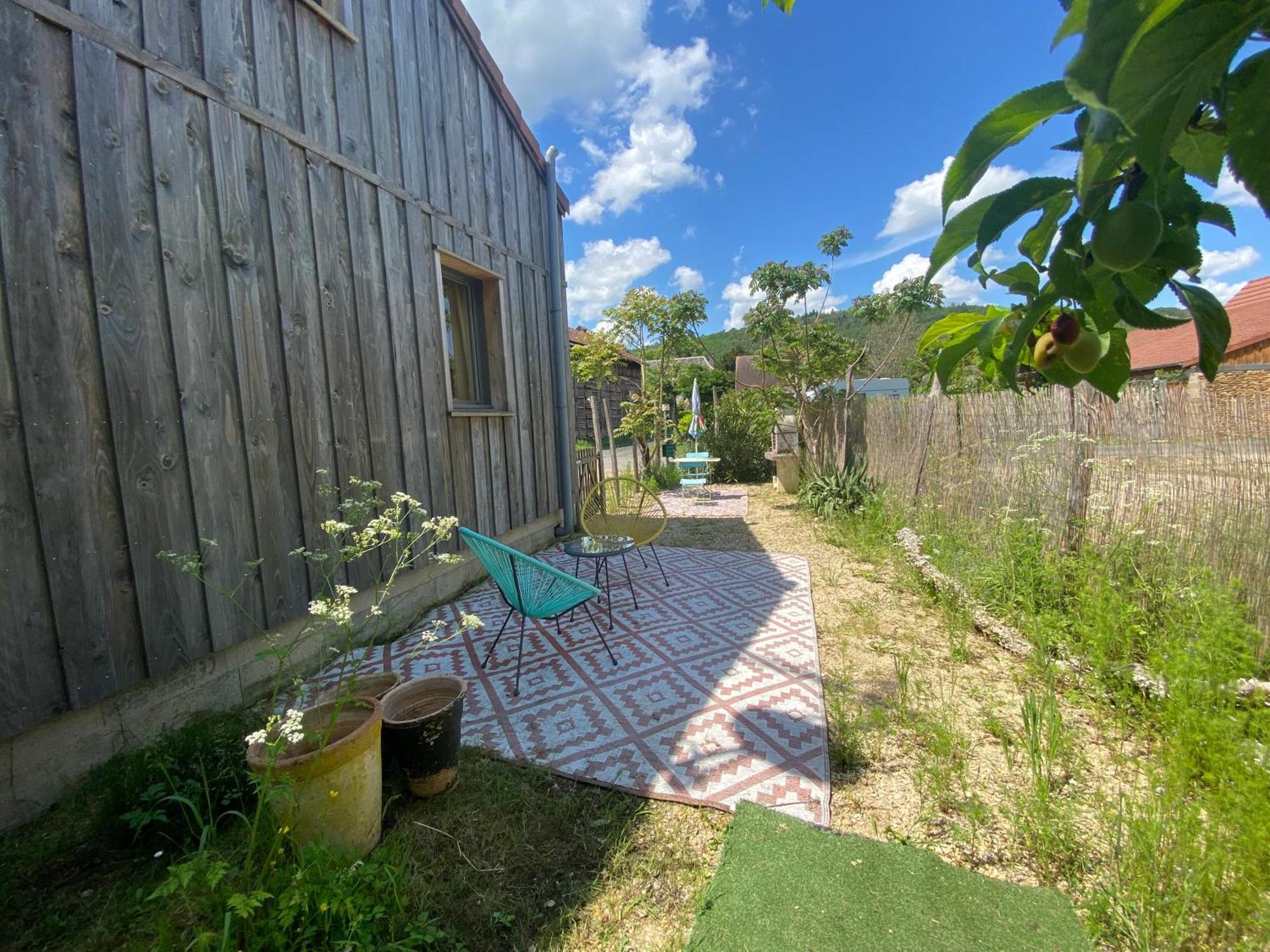 Gite Wildflower Lane Valojoulx Exterior foto